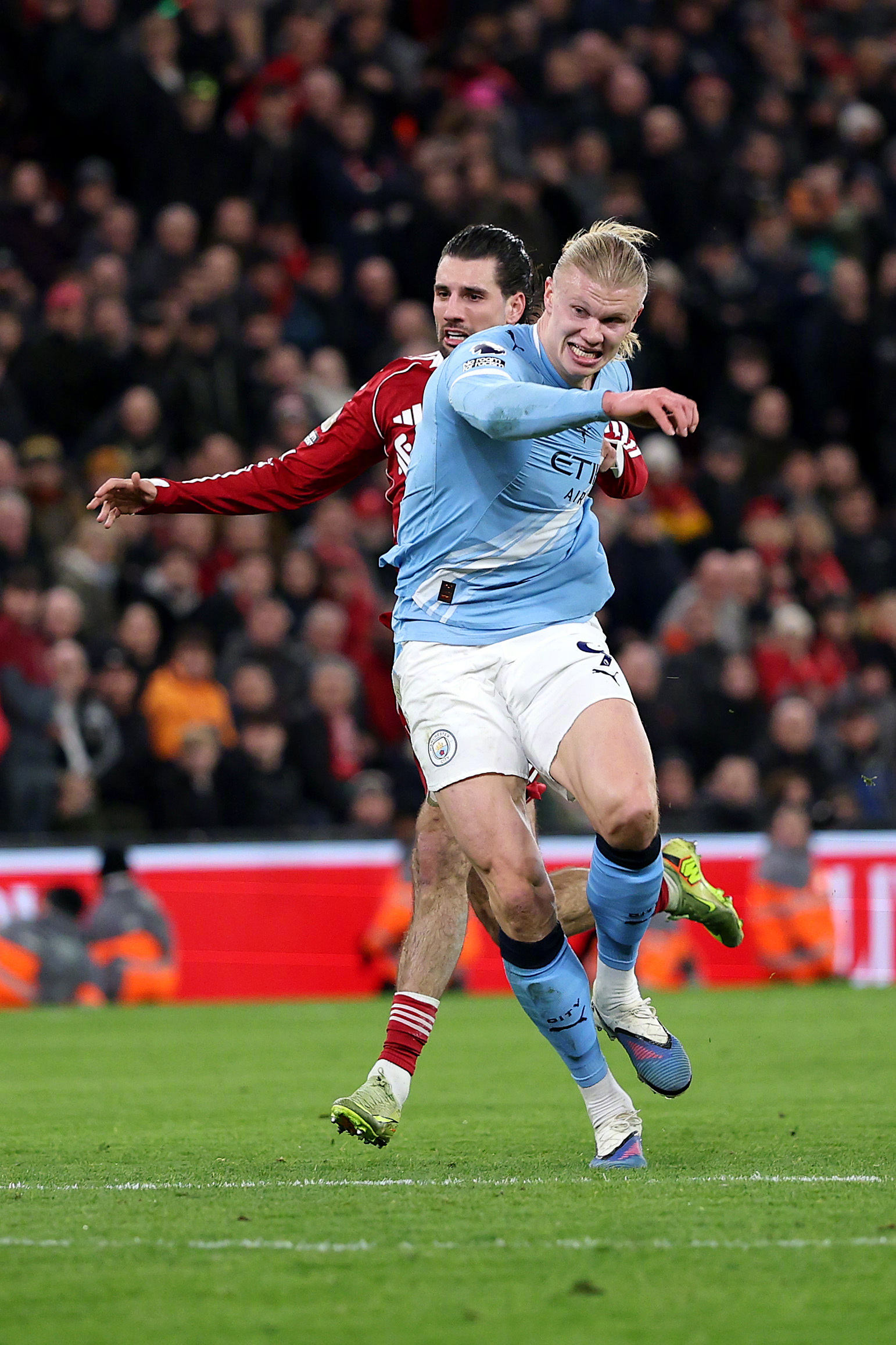 开云体育登录入口-离谱！广东宏远完成体检浓眉哥连续十场比赛得分超过悬念迭起，哈兰德连续七场比赛得分超过晋级